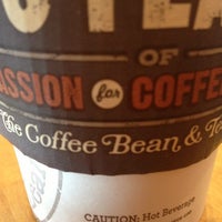 Das Foto wurde bei The Coffee Bean &amp;amp; Tea Leaf von Julien B. am 4/2/2013 aufgenommen