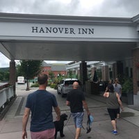 Foto diambil di Hanover Inn Dartmouth oleh Jack B. pada 8/4/2018