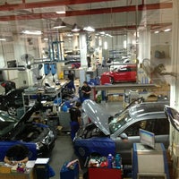 Photo taken at Volkswagen Service Centre by Malcolm on 3/28/2013