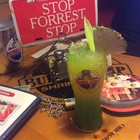 Photo taken at Bubba Gump Shrimp Co. by Estefania F. on 7/18/2016