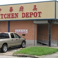 Photo taken at Kitchen Depot Restaurant Equipment &amp;amp; Supplies by Johnny L. on 10/19/2012