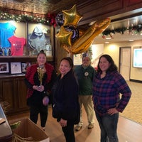 Photo taken at Harry&amp;#39;s Oyster Bar &amp;amp; Seafood by Vero B. on 11/25/2018