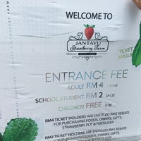 Jantayu Strawberry Farm Farm In Lundu