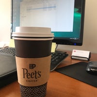 Снимок сделан в Peet&amp;#39;s Coffee &amp;amp; Tea пользователем Aziz A. 7/17/2019