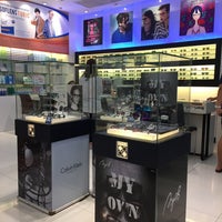 Photo taken at Optical 88 by Onnicha A. on 7/1/2017
