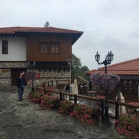 Photo taken at TİKA Üsküp Program Koordinatörlüğü by Erhan U. on 9/8/2016