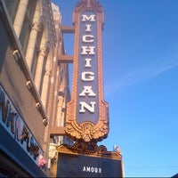 Das Foto wurde bei Michigan Theater von Lindsey S. am 3/14/2013 aufgenommen