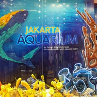 Photo taken at Jakarta Aquarium by Aderina D. on 2/11/2017