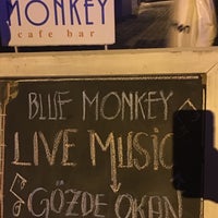 Снимок сделан в Blue Monkey Cafe&amp;amp;Bar пользователем Hasan S. 7/9/2016