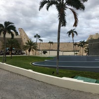 Foto diambil di Grand Sirenis Riviera Maya oleh Michael H. pada 3/10/2018