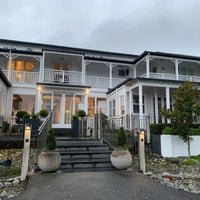 Photo taken at Hilton Lake Taupo by Michael H. on 9/12/2022
