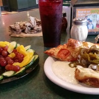 Photo taken at Round Table Pizza by J. Oscar P. on 2/20/2018