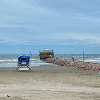 Foto tirada no(a) 61st Street Fishing Pier por Kaz B. em 9/30/2021