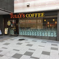 Photo taken at Tully&amp;#39;s Coffee by だいゆうはやし 電. on 3/25/2018