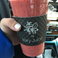 Photo taken at Very Juice Bar by Jamie L. on 4/9/2018