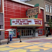 รูปภาพถ่ายที่ The State Theatre โดย Will L. เมื่อ 8/13/2020