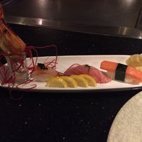 Foto scattata a Kobe Hibachi Steakhouse and Sushi da Sean W. il 3/12/2016