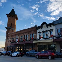 Photo taken at Historic Downtown Grapevine by Bradley T. on 11/30/2021