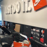 nike factory 13