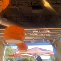 Photo taken at Snooze, an A.M. Eatery by Ricardo L. on 9/24/2021