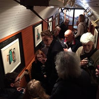 1/13/2015 tarihinde Matej M.ziyaretçi tarafından Drink in Gallery Andy'de çekilen fotoğraf