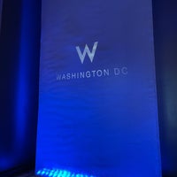 รูปภาพถ่ายที่ W Hotel - Washington D.C. โดย Benny P. เมื่อ 8/21/2021