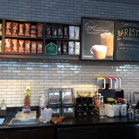 Photo taken at Starbucks by Jonathon 🌎 A. on 4/22/2015