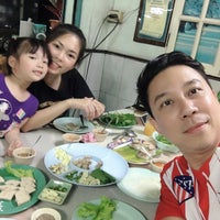 Photo taken at อรทัย อาหารเวียดนาม by ต๊อดติ พ. on 2/22/2020