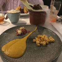 3/7/2018 tarihinde Kimiziyaretçi tarafından Restaurante Quimera'de çekilen fotoğraf