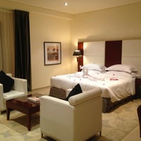 Ramada Plaza Jumeirah Beach Hotel In دبي مارينا