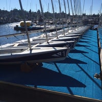 Foto tomada en Seattle Yacht Club  por Mark J. el 7/8/2014