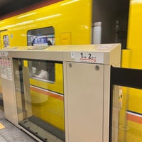 Photo taken at Ginza Line Akasaka-mitsuke Station (G05) by Nobara F. on 6/10/2022