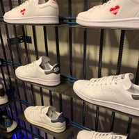 アディダス オリジナルスショップ ららぽーと横浜 Sporting Goods Shop In 都筑区 アディダス オリジナルスショップ ららぽーと横浜 Sporting Goods Shop In 都筑区