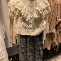 Zara Clothing Store In 横浜市