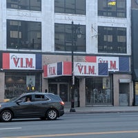 vim sneaker store near me