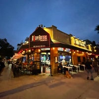 7/16/2022にComic-Con G.がNicky Rottens Bar &amp;amp; Burger Jointで撮った写真