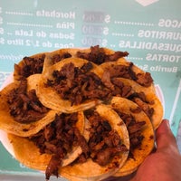 Photo taken at Tacos El 5 by Jürgen on 7/12/2018
