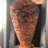 Photo taken at Tacos El 5 by Jürgen on 9/8/2018