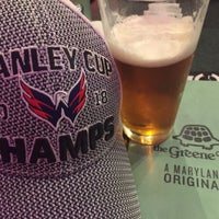 Photo taken at The Greene Turtle Sports Bar &amp;amp; Grille by Raymond S. on 10/3/2018