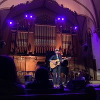 Photo prise au The Old Church Concert Hall par Liz M. le2/13/2019