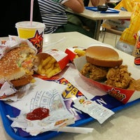 Photo taken at Texas Chicken دجاج تكساس by Ahmed a. on 8/16/2014
