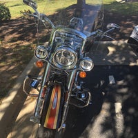 Foto tirada no(a) Patriot Harley-Davidson por ThriveWithDorey.Le-Vel.com em 10/29/2016