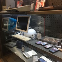Foto diambil di Helsinki Computer &amp;amp; Game Console Museum oleh Sergey K. pada 9/13/2017
