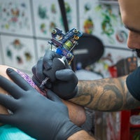 Foto tirada no(a) Vegas Ink por Edan B. em 2/24/2015