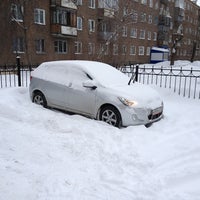 Photo taken at Парковка 38б by Глеб Ю. on 3/13/2013