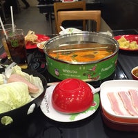 Photo taken at Hot Pot Inter Buffet by ʕ•ᴥ•ʔ on 3/23/2016