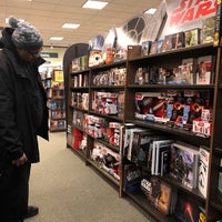Photo taken at Barnes &amp;amp; Noble by Blanca on 1/23/2018