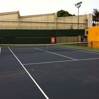 Photo taken at Play Tennis by Carlos Edmur L. on 1/19/2013