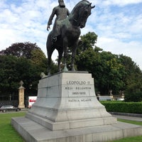 Photo taken at Leopold II Statue Jardin Du Roi by Carlos Edmur L. on 8/27/2013