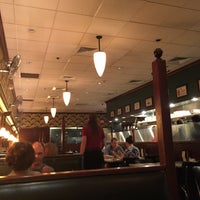 1/12/2015에 Shion T.님이 Lucille&#39;s American Cafe에서 찍은 사진